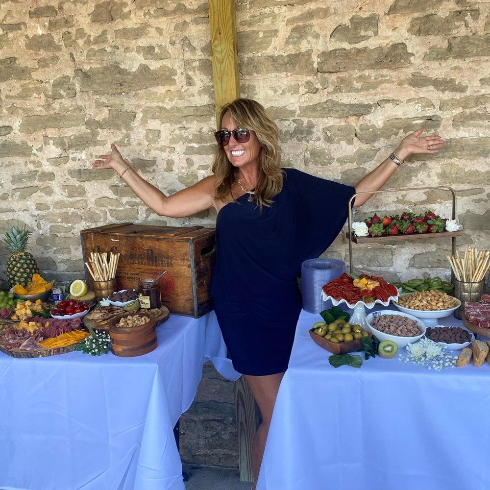 Meet your Posher, Lorey